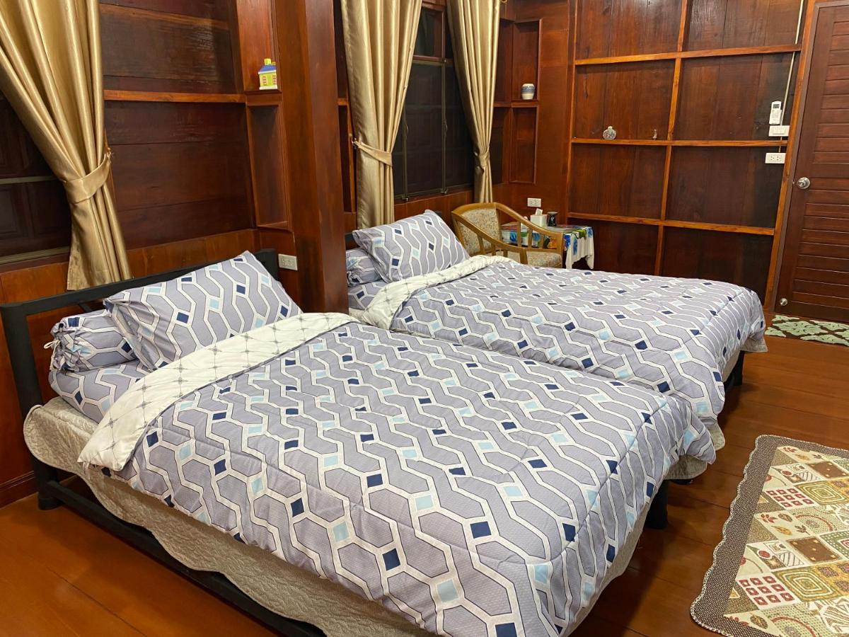 188 Teak House บ้านต้นสัก チエンマイ エクステリア 写真